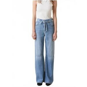 Light Blue Straight Leg Women's Jeans